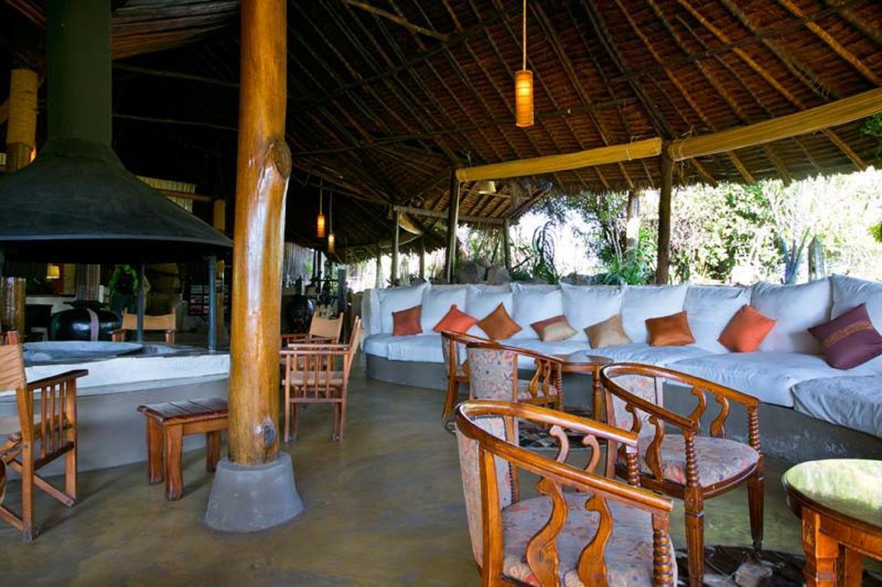 Mbweha Camp Lake Nakuru Elmenteita Buitenkant foto