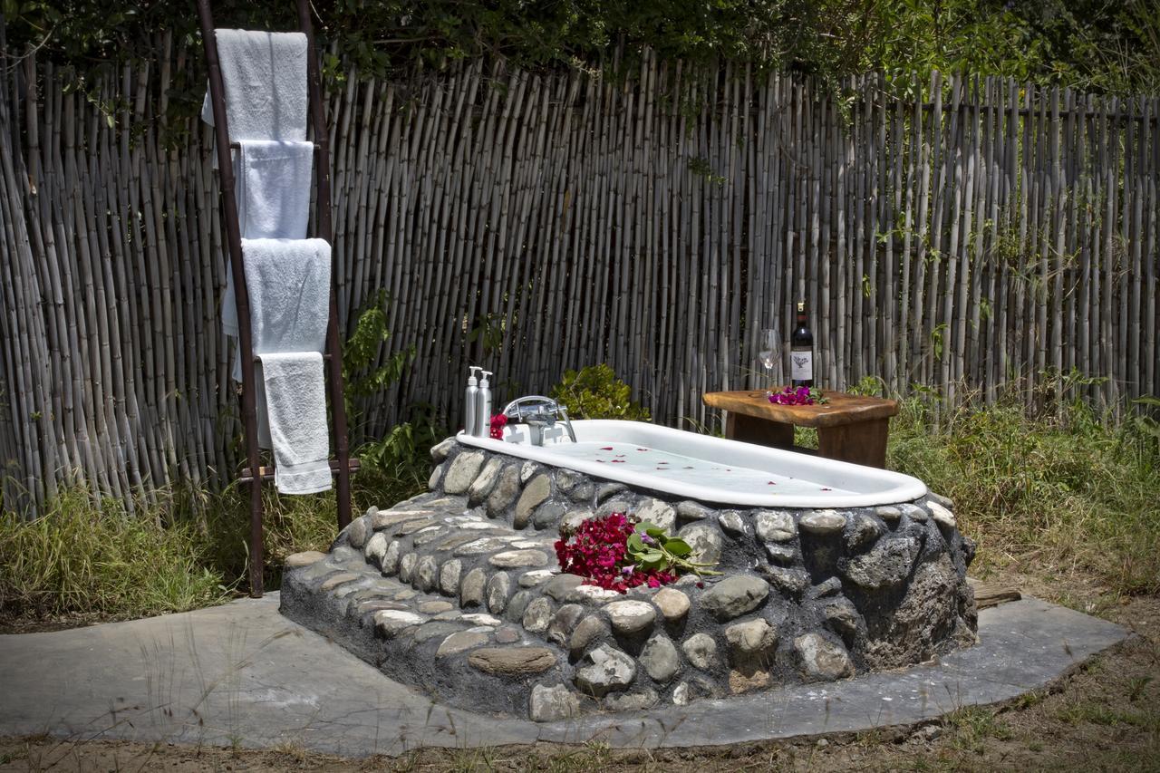 Mbweha Camp Lake Nakuru Elmenteita Buitenkant foto
