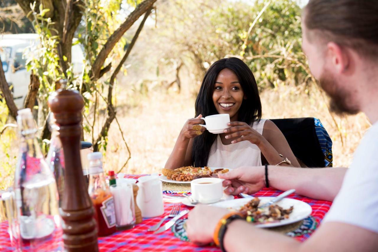 Mbweha Camp Lake Nakuru Elmenteita Buitenkant foto